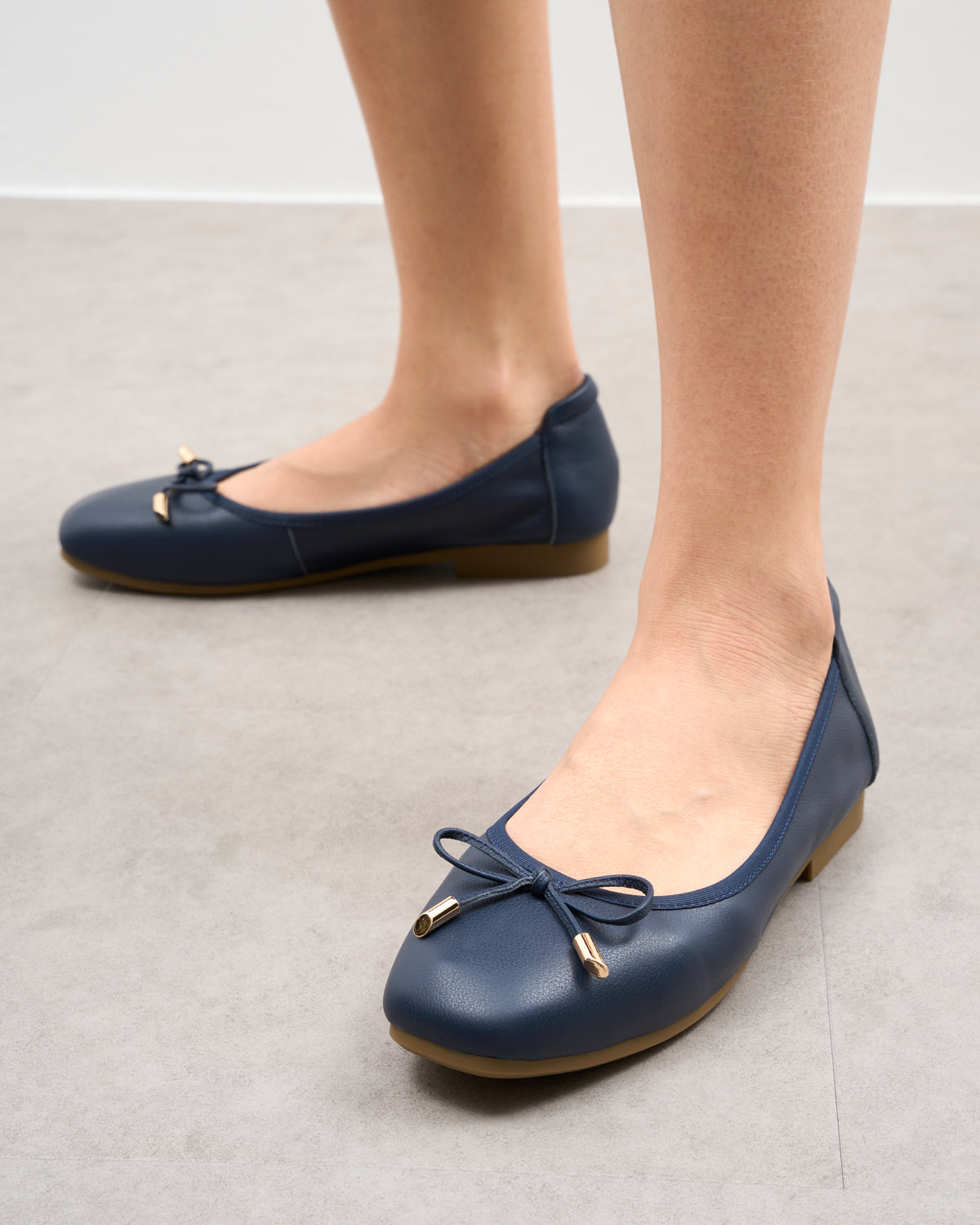 #color_navy
