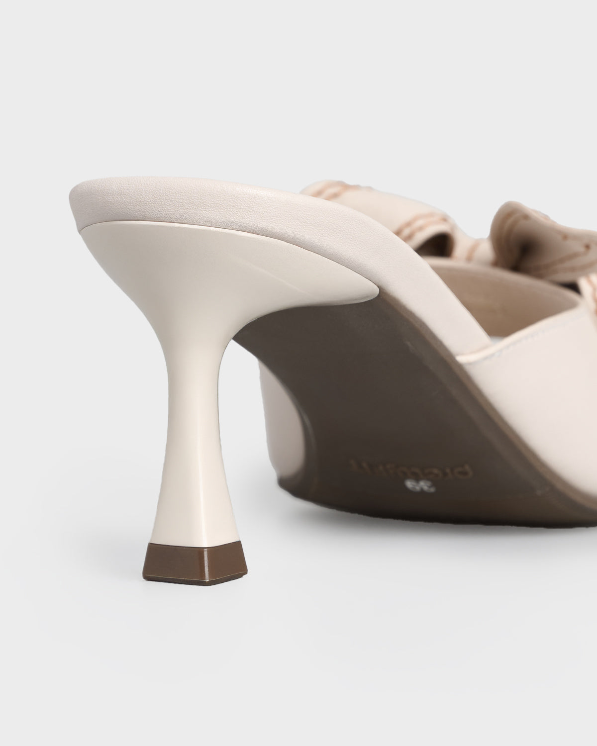 #color_beige