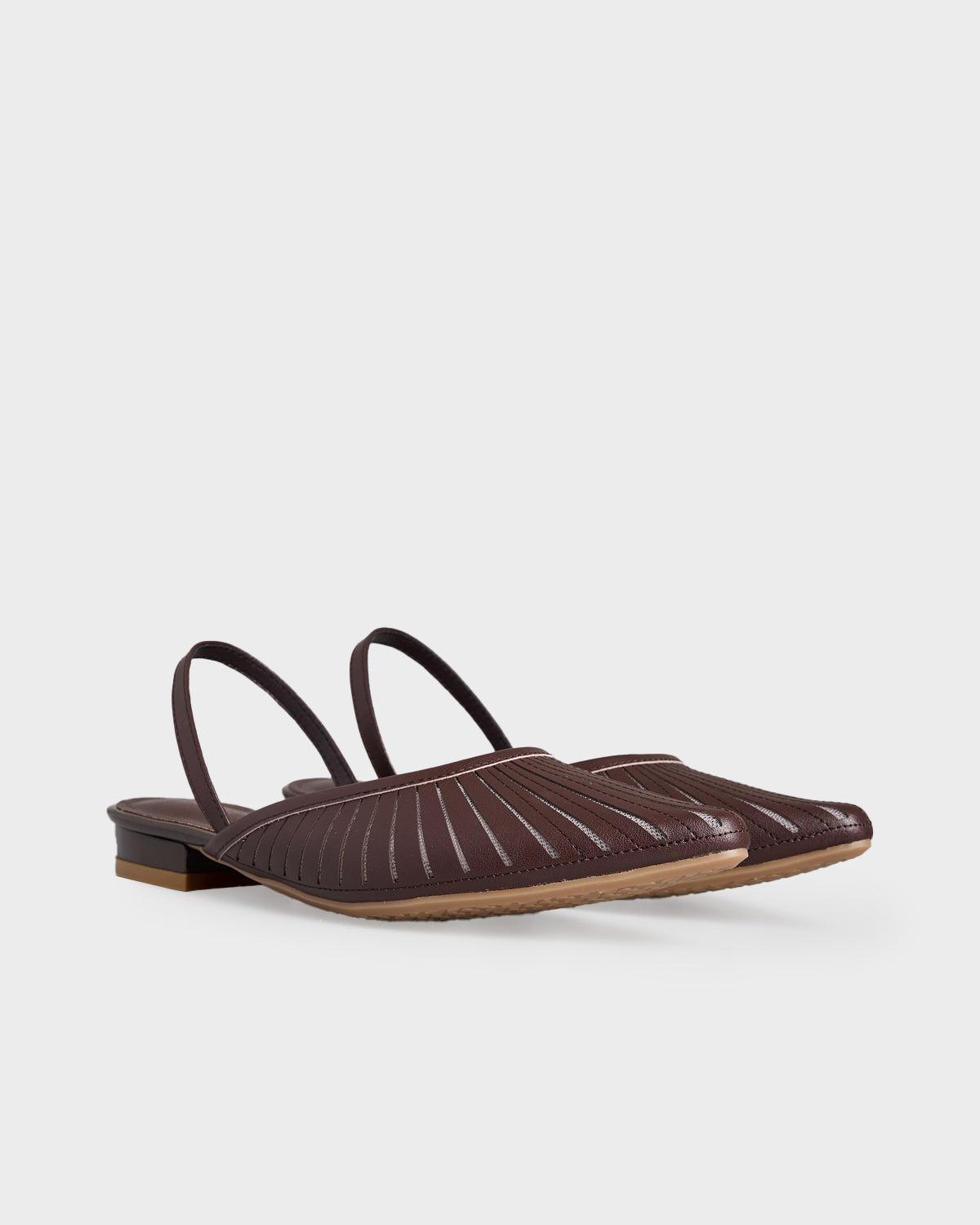 #color_dark brown
