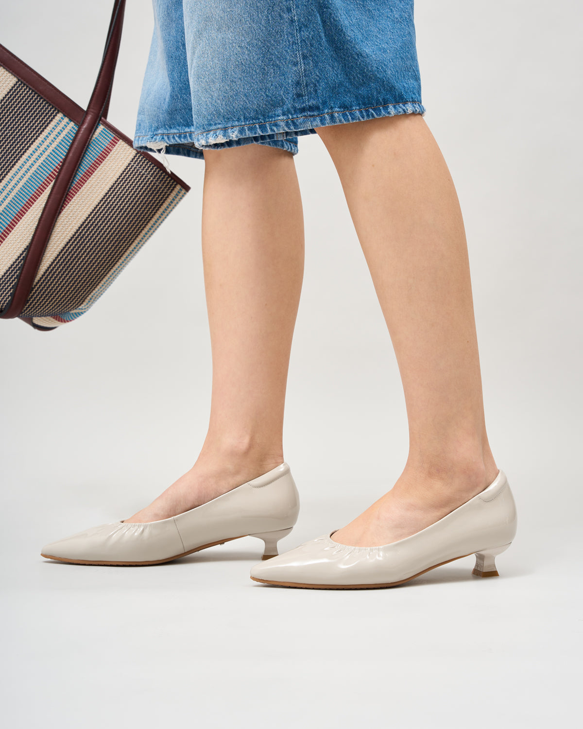 #color_grey